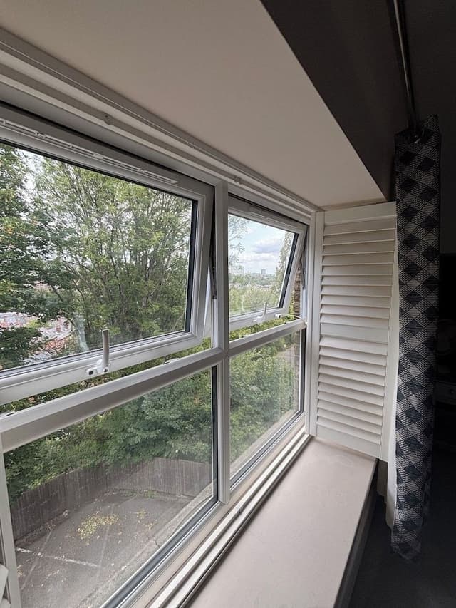 Suite, City View