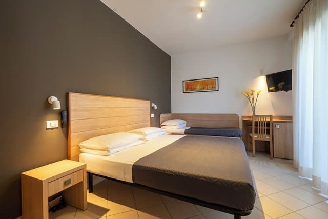 Superior Triple Room, Partial Sea View, Corner