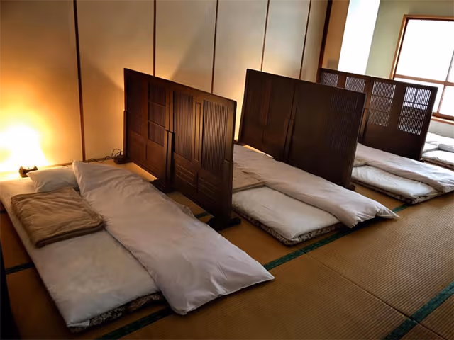 Dormitory Room with Futon