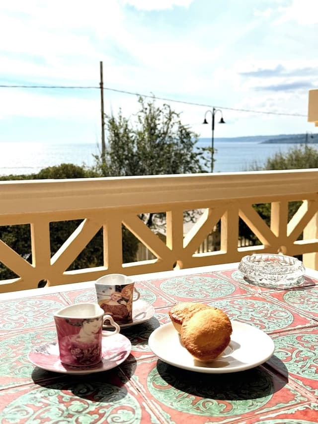 Superior Double Room, 1 Queen Bed, Ensuite, Sea View