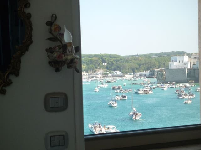 Double Room (Oxygene)