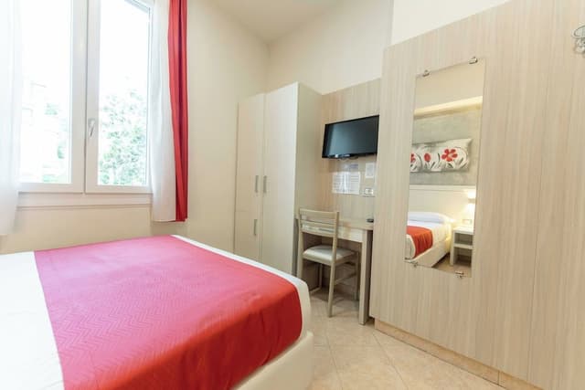 Comfort Single Room