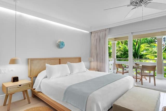 Deluxe Garden Suite