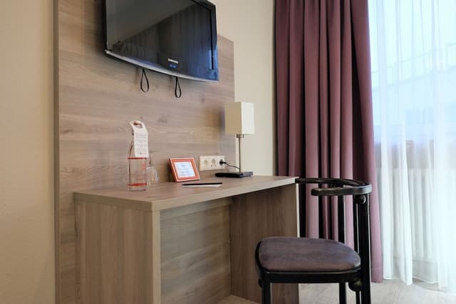 Business Single Room