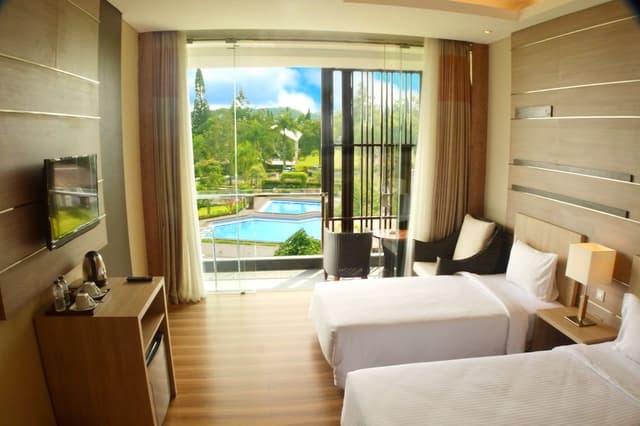 Executive Room