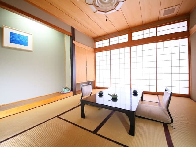 Japanese Style Room with Shared Bathroom