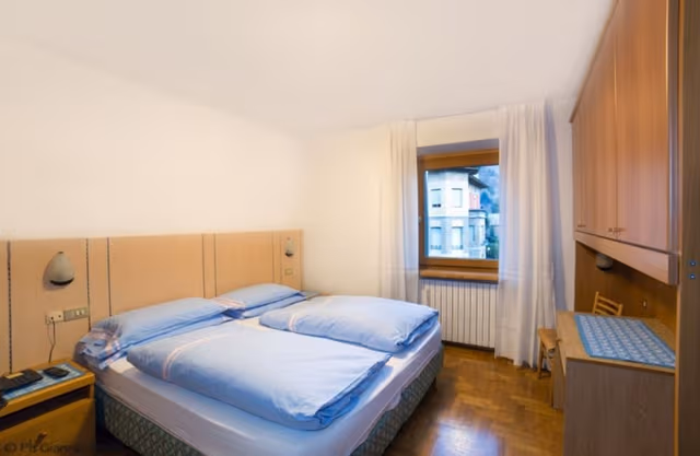 Standard Double or Twin Room, Ensuite, Mountain View