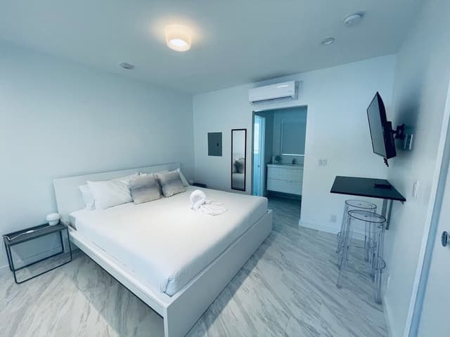 Premium Studio
