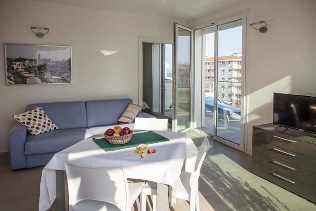 Junior Penthouse, 1 Bedroom, Terrace, Partial Sea View
