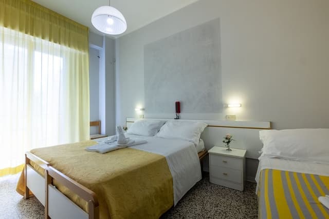 Standard Triple Room, Multiple Beds