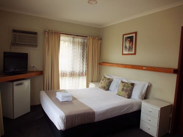 2 Bedroom Unit