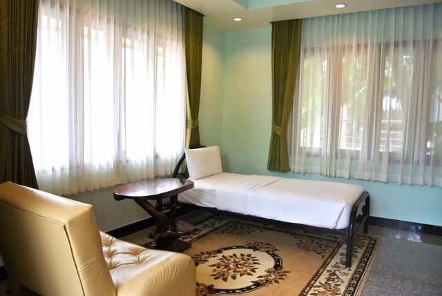 1-Bedroom Villa with Pool View