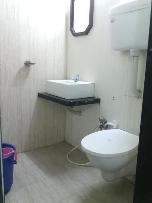 Deluxe AC Room