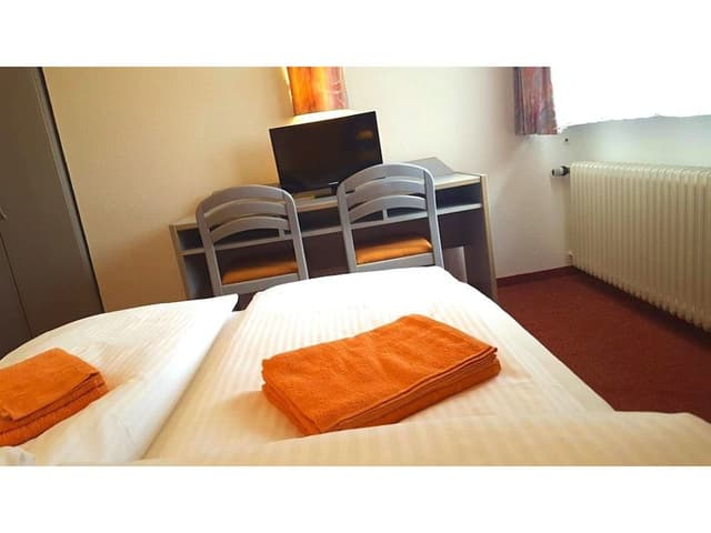 Economy Double or Twin Room, Shared Bathroom