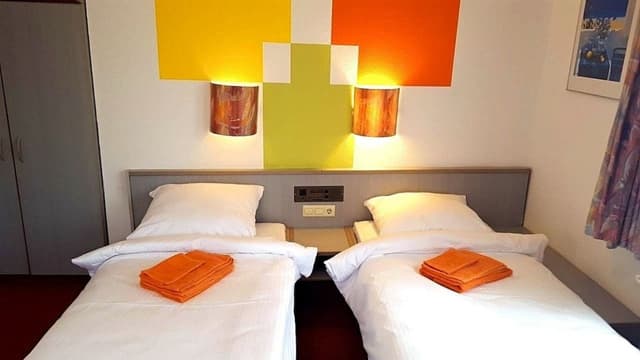 Economy Double or Twin Room, Shared Bathroom