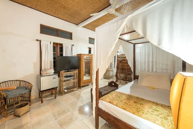 Premier Double Room, Partial Ocean View