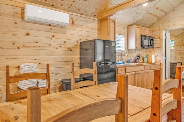 Standard Cabin