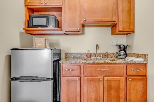 Superior Room, 2 Queen Beds, Kitchenette (2nd Floor)