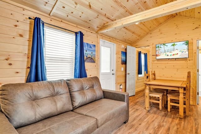 Standard Cabin