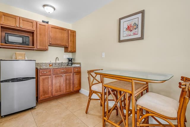 Superior Room, 2 Queen Beds, Kitchenette (2nd Floor)