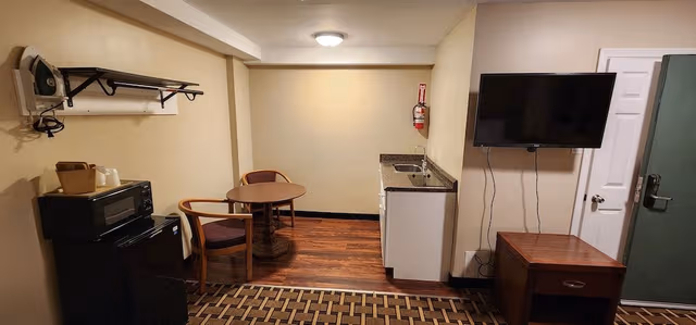 Economy Double Room