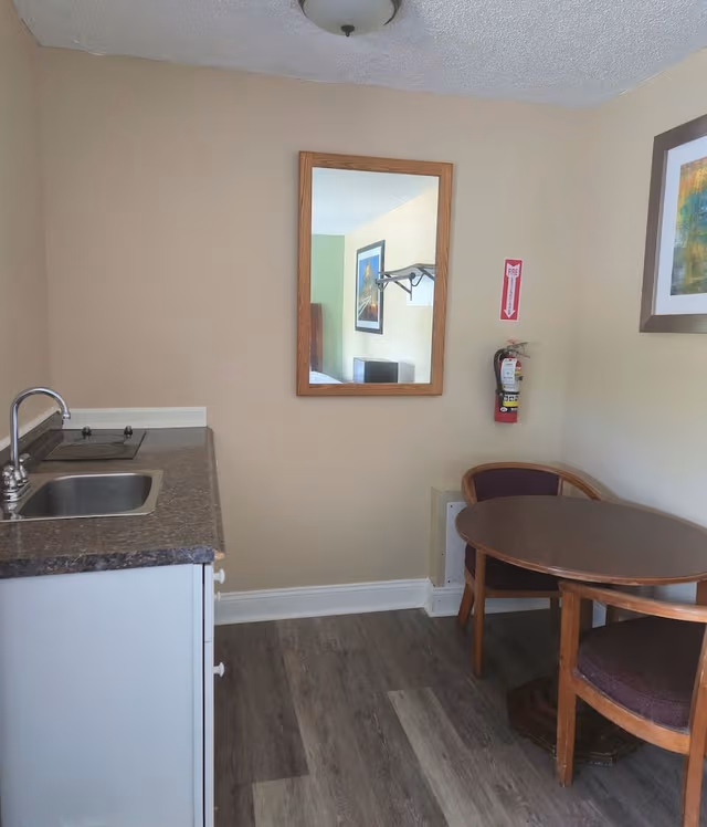 Economy Double Room