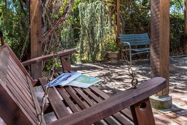 The Cottonwood, 1 King Bed, Private Bathroom