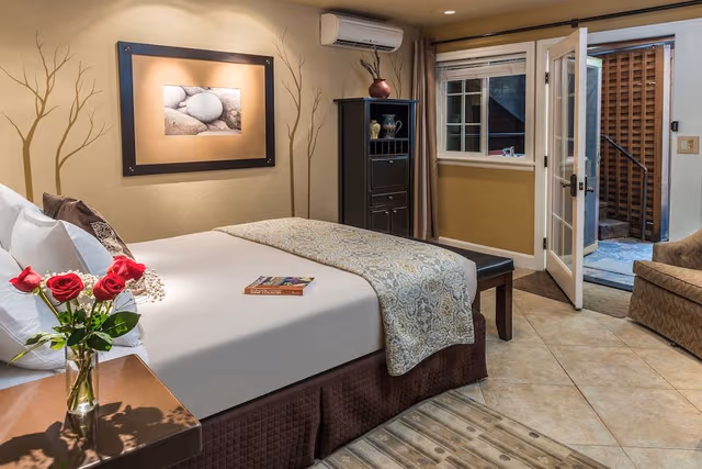 The Stone Pine, 1 Queen Bed, Private Bathroom
