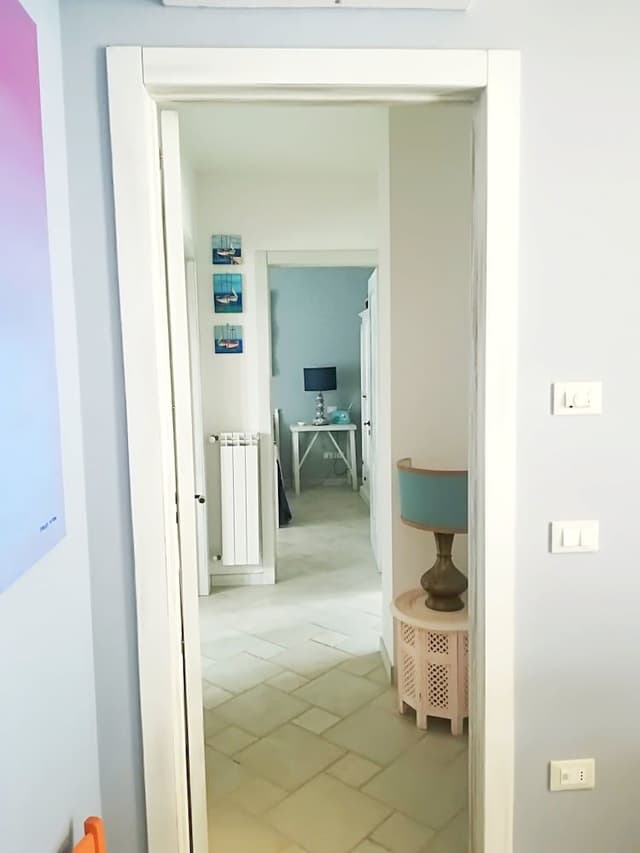Deluxe Apartment, 2 Bedrooms, Kitchen, Courtyard View