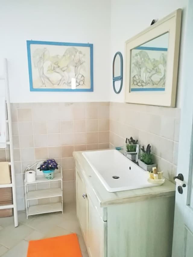 Deluxe Apartment, 2 Bedrooms, Kitchen, Courtyard View