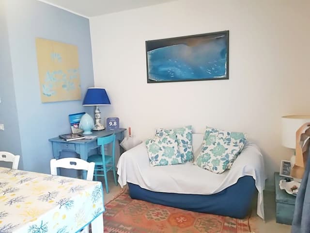 Deluxe Apartment, 2 Bedrooms, Kitchen, Courtyard View