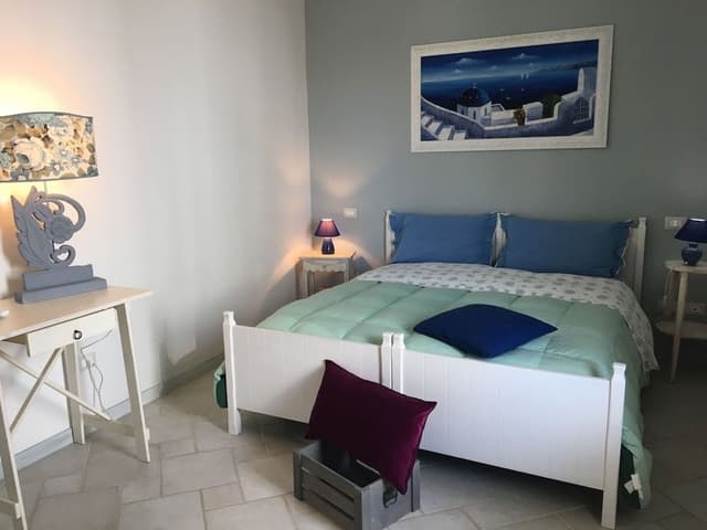Deluxe Apartment, 2 Bedrooms, Kitchen, Courtyard View