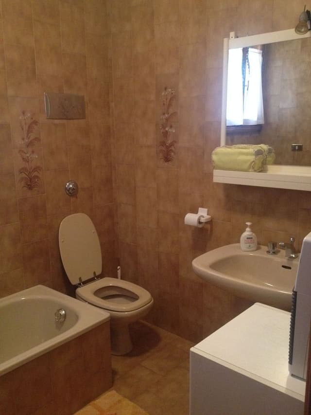 Double Room, Shared Bathroom