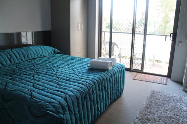 Suite, 1 King Bed