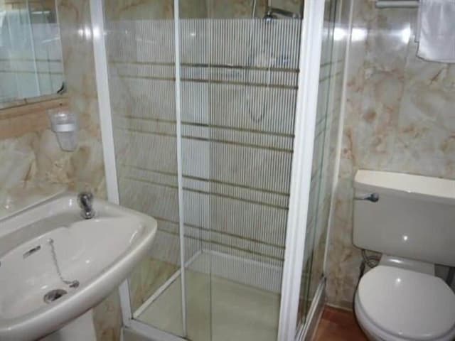 Standard Suite, Ensuite (2 Adults+ 3 Kids Under 15)