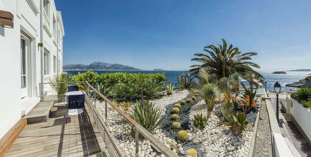 Romantic Suite, Sea View