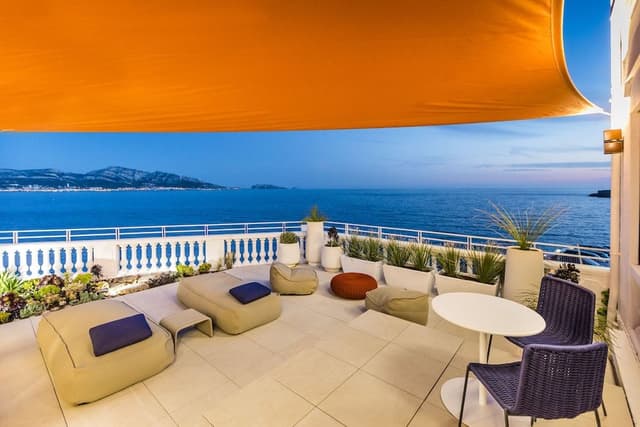 Romantic Suite, Sea View