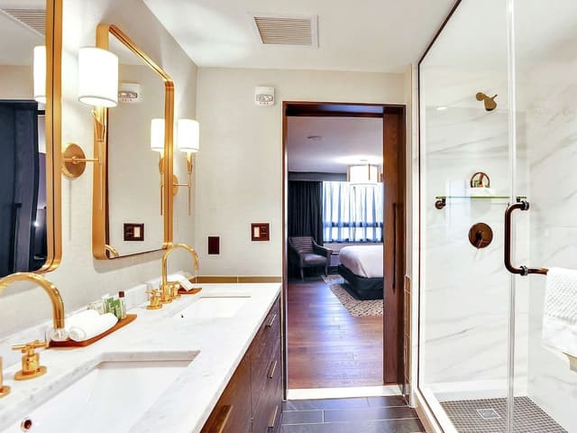Junior Suite, 1 King Bed