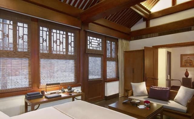 Courtyard Guest Room