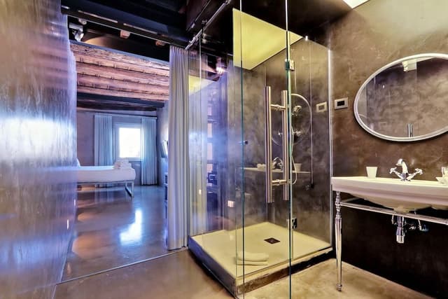 Superior Double Room, City View