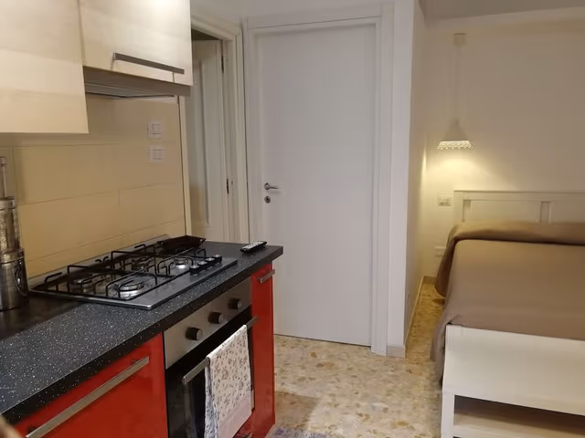 City Double Room, 1 Bedroom, Shared Bathroom