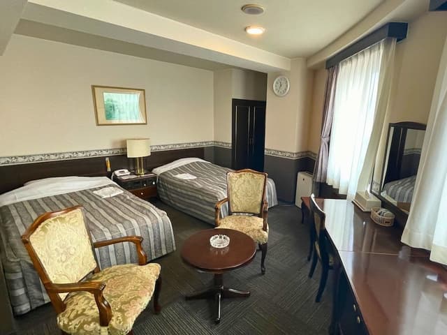 Deluxe Twin Room, City View