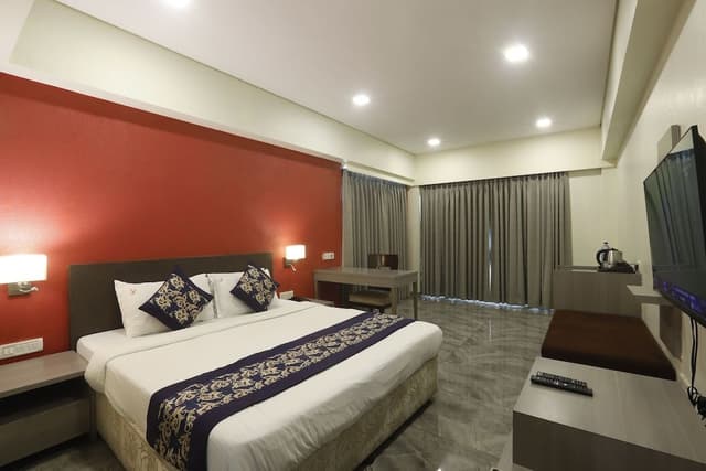 Executive Room