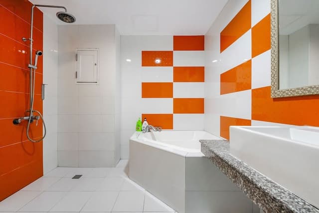 Quadruple Room, Bathtub, Mountain View