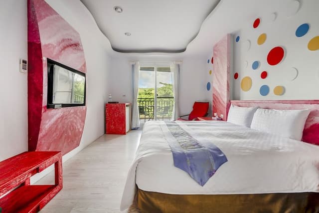 Double Room, Bathtub, Mountain View