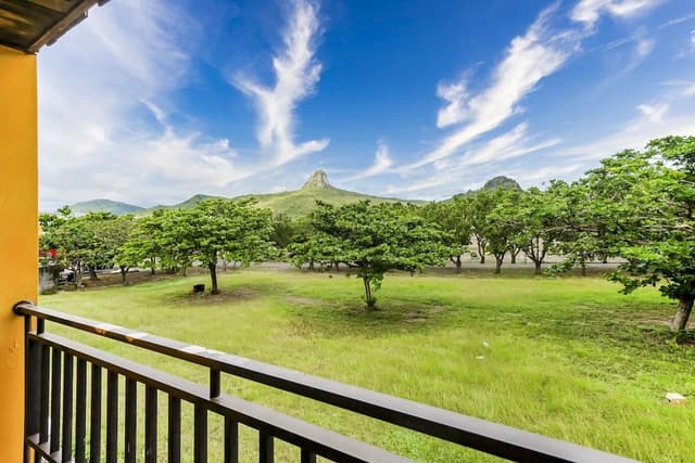 Quadruple Room, Bathtub, Mountain View