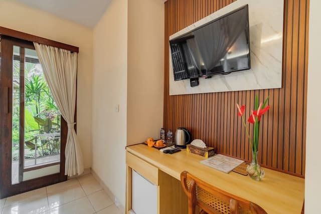 Deluxe Double Room, 1 Bedroom, Pool View, Ground Floor