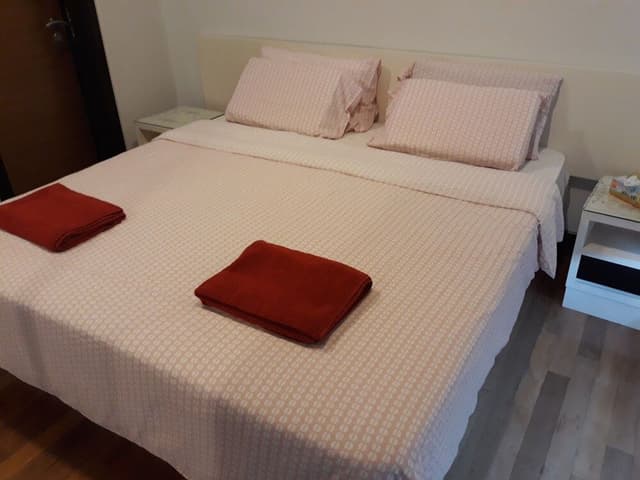 Superior 2 Bedroom