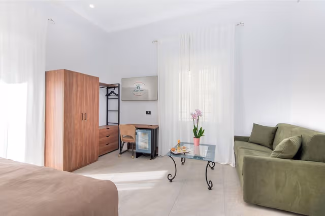 Superior Triple Room, Balcony