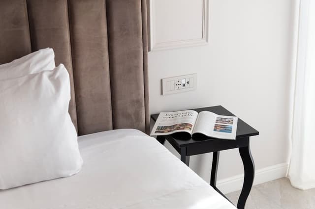 Economy Room